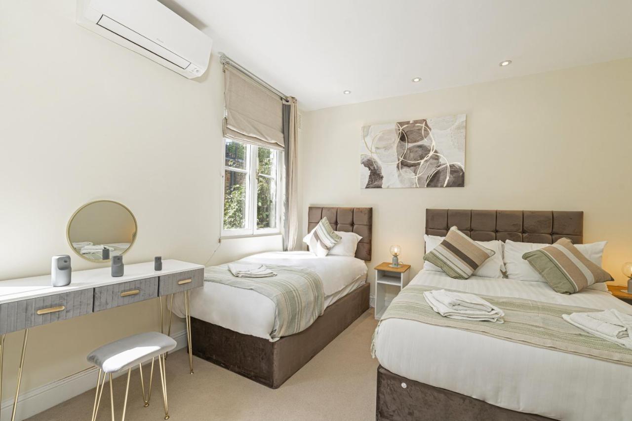 Appartamento Fabulous House Near Harrods And The Science Museum Londra Esterno foto