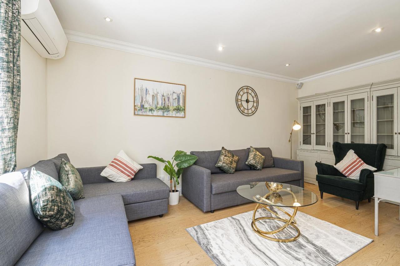 Appartamento Fabulous House Near Harrods And The Science Museum Londra Esterno foto