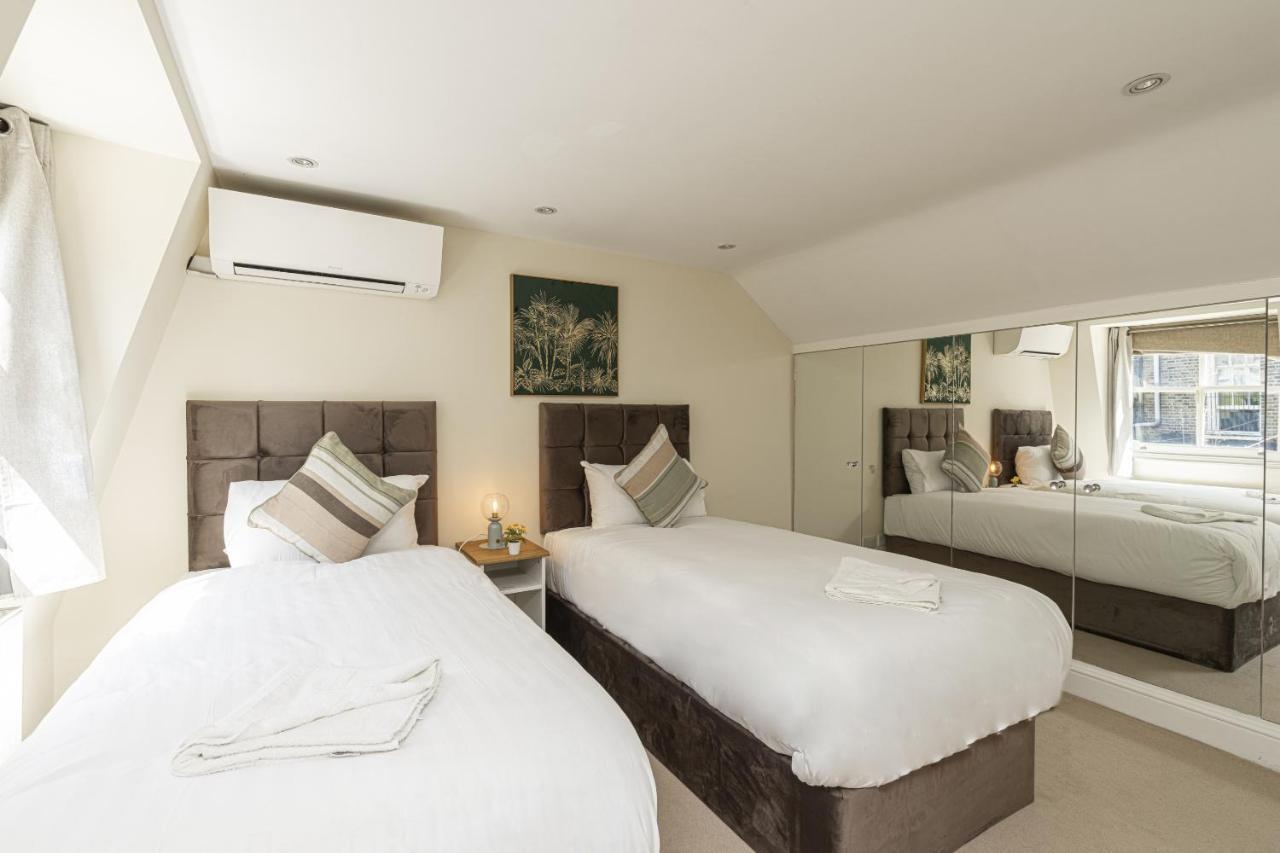 Appartamento Fabulous House Near Harrods And The Science Museum Londra Esterno foto